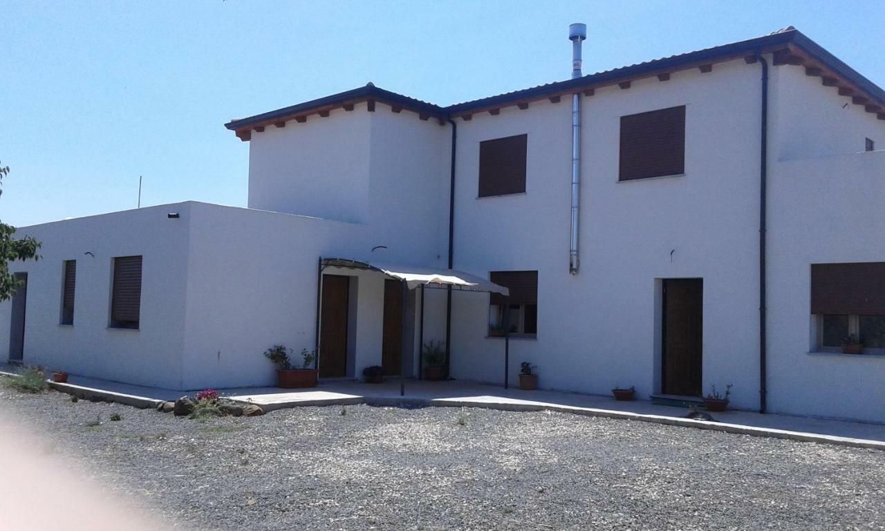 Alma Bed & Breakfast Sennariolo Kültér fotó